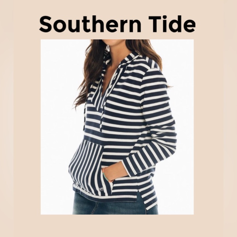 Southern Tide Women’s Striped Pullover in Navy and White Size Medium